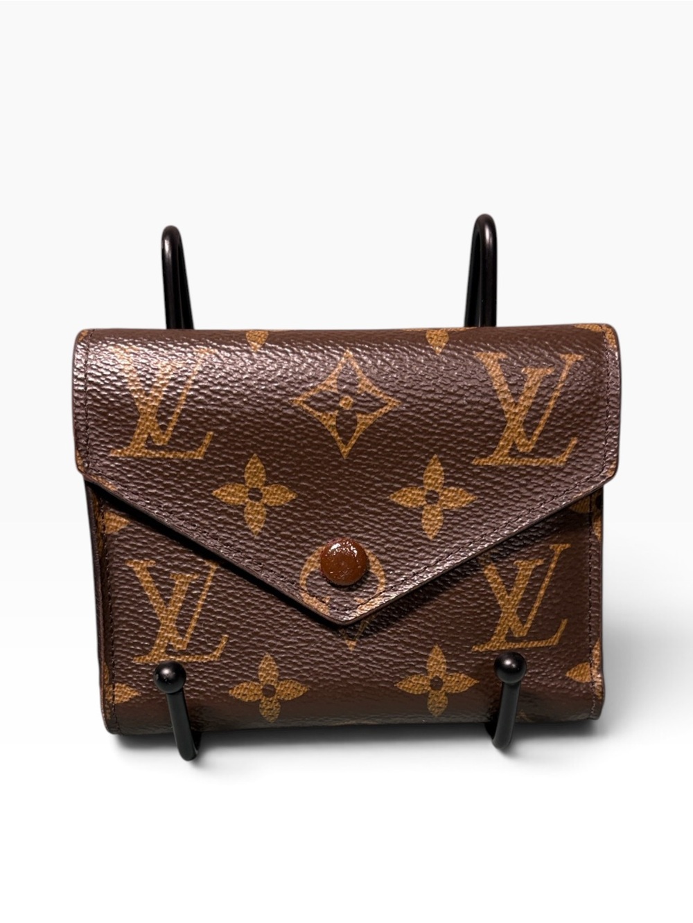Louis Vuitton Monogram Portefeuille Juliette Bifold Wallet Fuchsia M69433